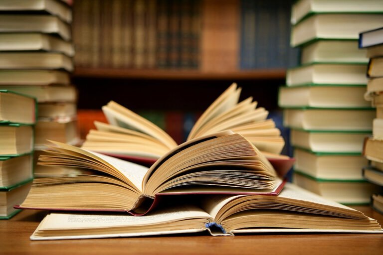 Conoce a Aldo García, el talentoso escritor mexicano que cautiva con su literatura