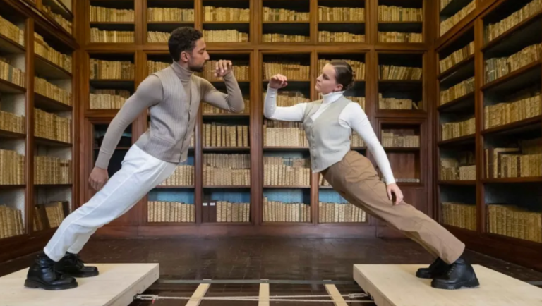 Noyollo Opus 52, una experiencia sensorial en el Teatro Esperanza Iris