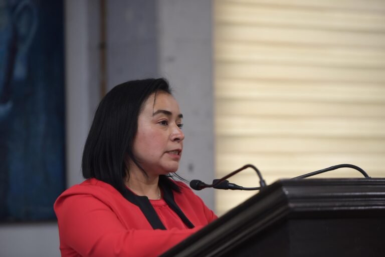 Llama diputada a cafeticultores a uniresfuerzos para obtener mejores resultados