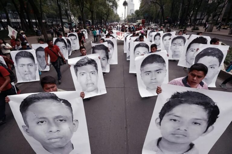 La Noche De Ayotzinapa