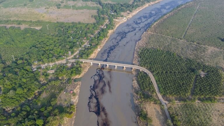 El riesgo ambiental por derrame de hidrocarburos en el río Tuxpan