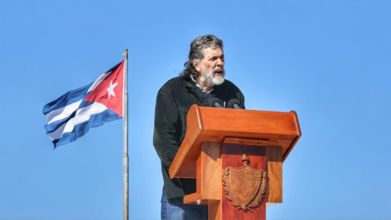 Cuba y Venezuela, una sola bandera