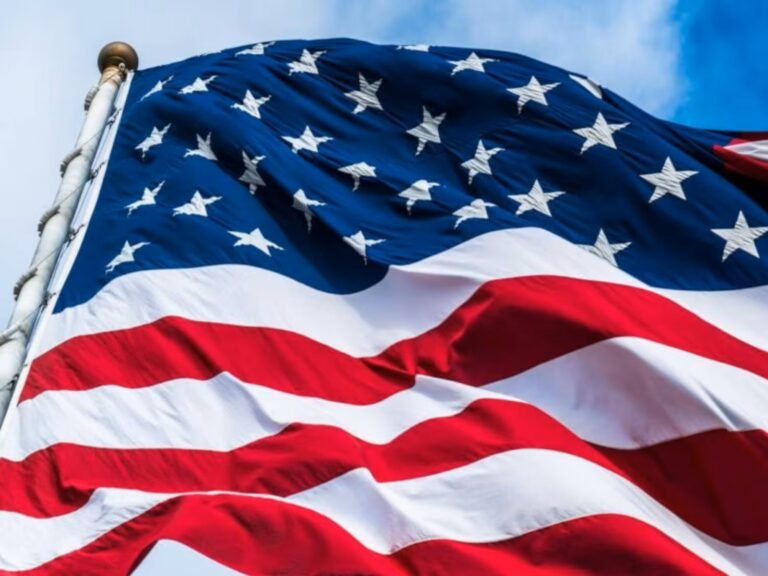 Estados Unidos se está hundiendo como el Titanic: Basáñez